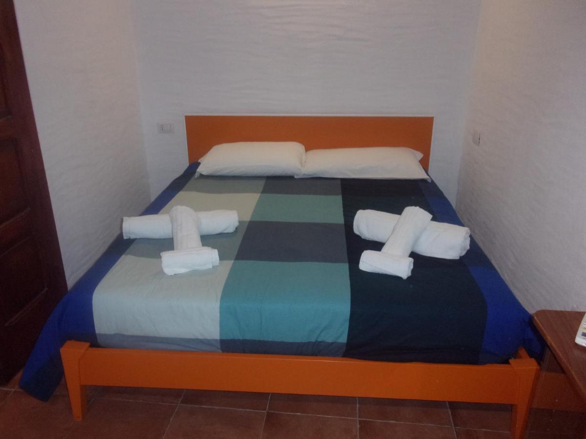Bed and Breakfast Il Terrazzino Иглесиас Экстерьер фото