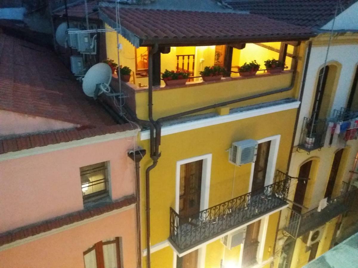 Bed and Breakfast Il Terrazzino Иглесиас Экстерьер фото
